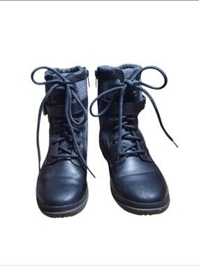 Ugg Women's Kesey Boots - Size 6